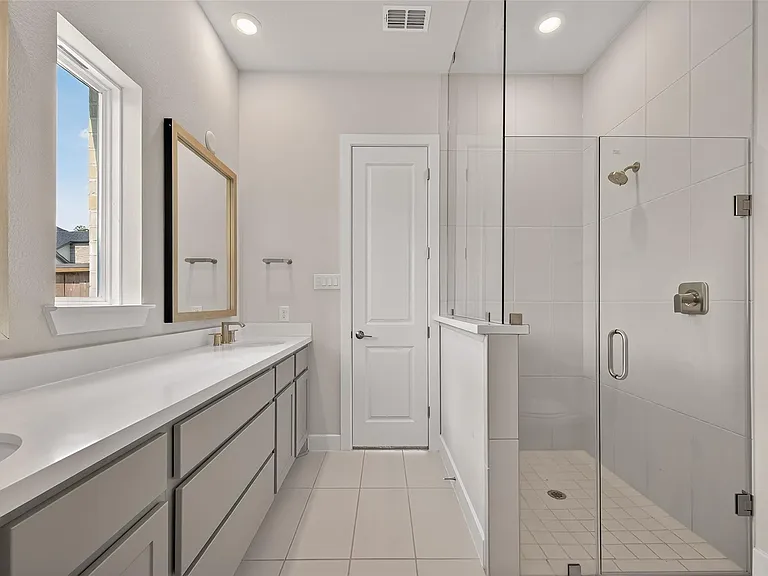 4906 Tanyard Manor Dr — Photo 32