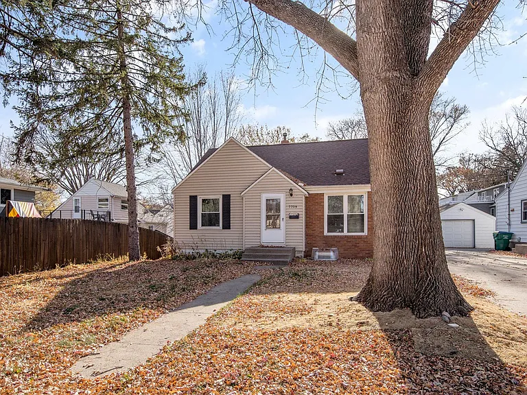 7709 Minnetonka Blvd — Photo 3