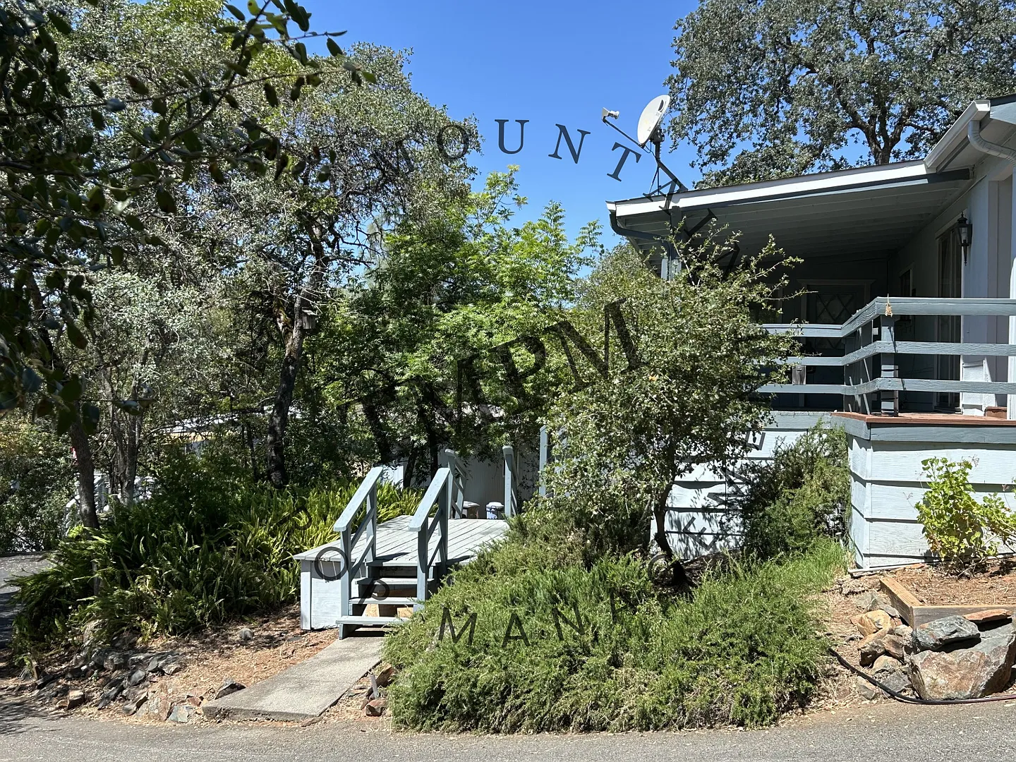 373 Lodgeview Drive - Kelly Ridge Area — Photo 3