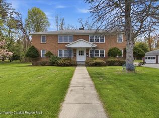 11 Kensington Court Apt 4, Bethlehem, NY 12054