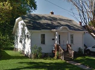 909 Clinton St, Green Bay, WI 54303