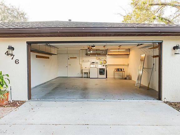 3rd image of 476 Muirfield Ct