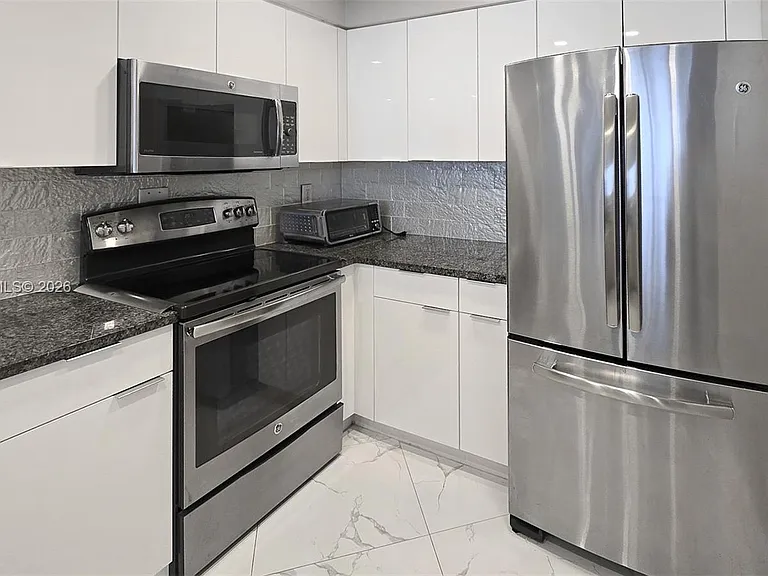 2501 S Ocean Dr #503 — Photo 5