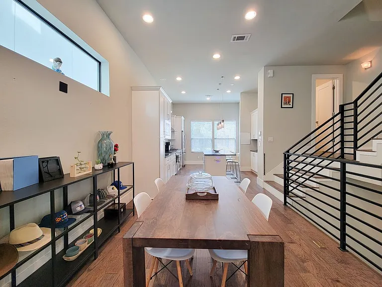 5709 Larkin St #A — Photo 24