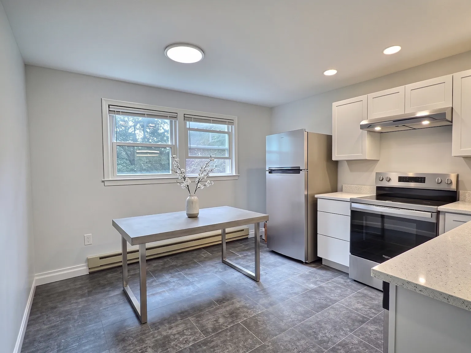 1 bed, $1,995 — Photo 2