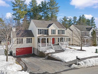 36 Hibiscus Way, Nashua, NH, 03062
