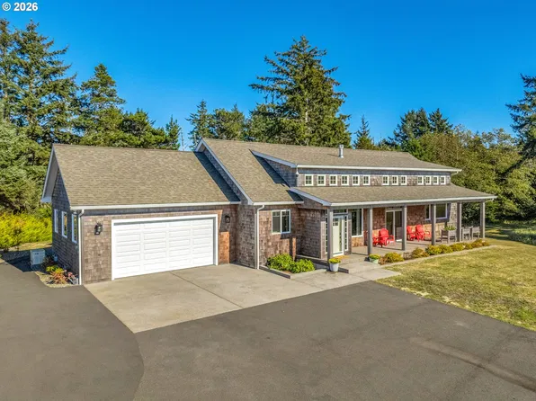 33032 Pacific Bellevue Ln, Warrenton, OR 97146