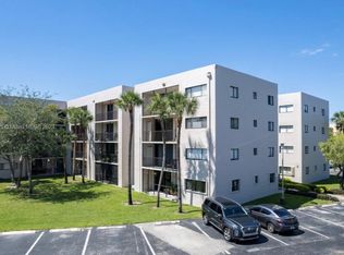 8520 SW 133rd Avenue Rd APT 221, Miami, FL 33183