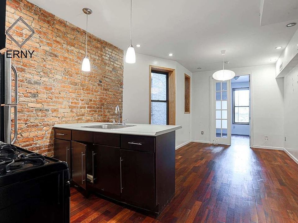 1st image of 127 Rogers Ave APT 2