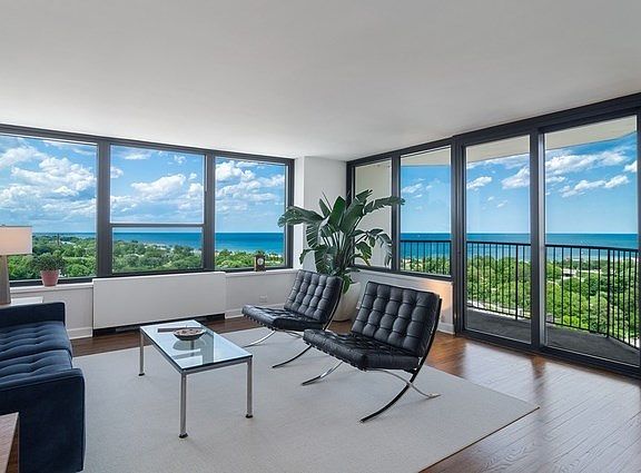 Spectacular views from Living room