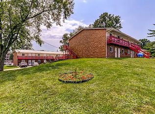 811 Reisch St #8, Springfield, IL 62702