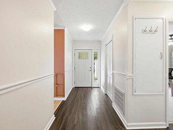 5th image of 34 Wedgefield Village Rd. #51