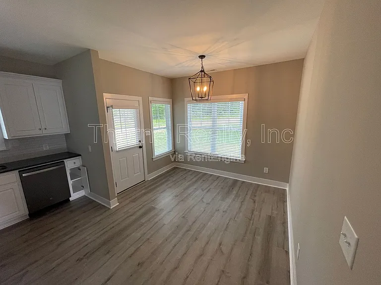 61 B P Ct — Photo 5