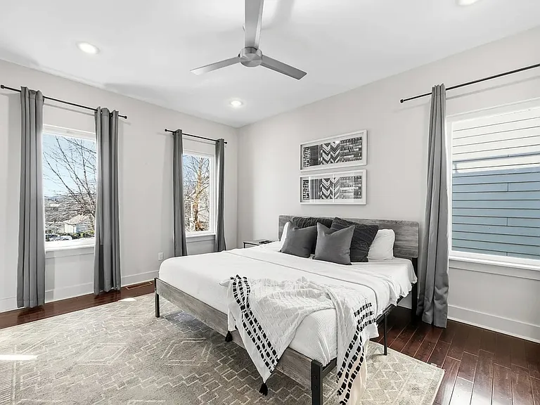 1240 2nd Ave S #10 — Photo 11