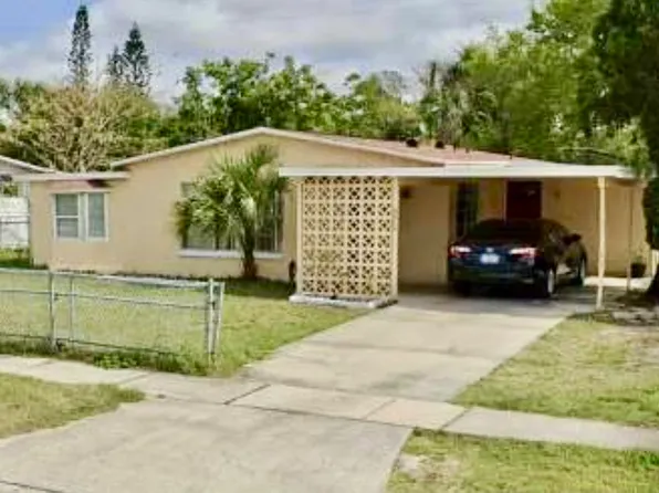 4717 Town N Country Blvd, Tampa, FL 33615