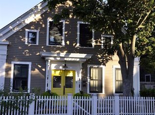 124 Commercial St #1, Provincetown, MA 02657