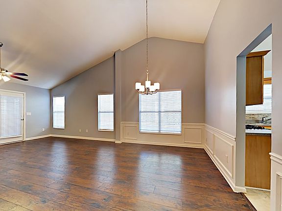 4th image of 1865 Arborwood Dr