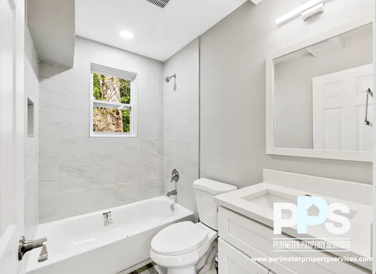 138 Griffin St NW #B2 — Photo 6