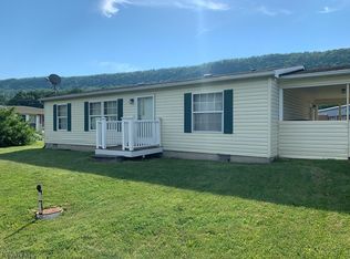 427 Raystown Rd, Everett, PA 15537
