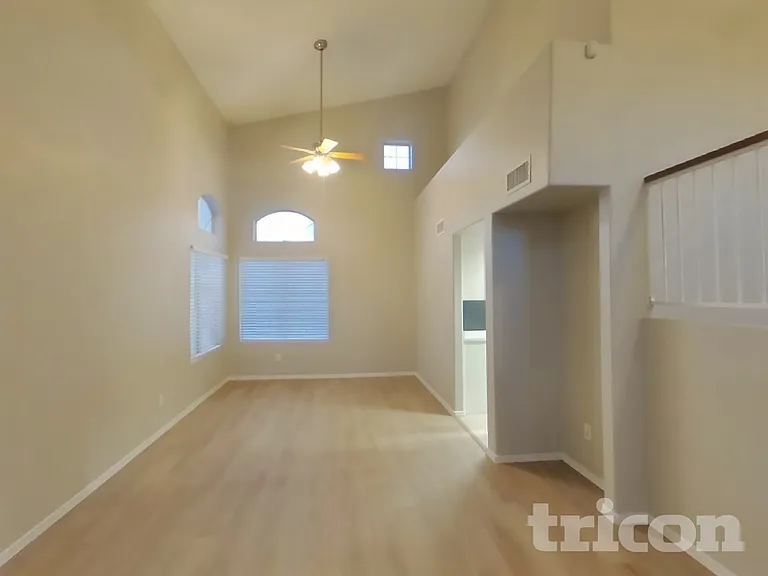 11333 W Crimson Ln — Photo 2