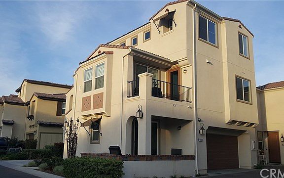 2nd image of 44128 Calle Allicante