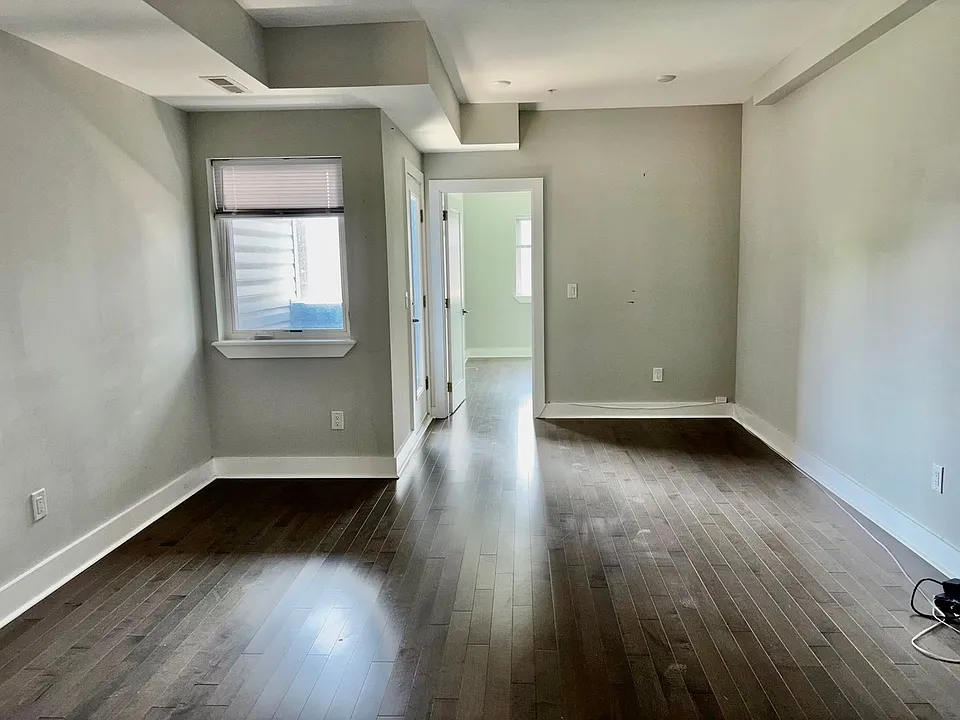 5334-36 Cedar Ave