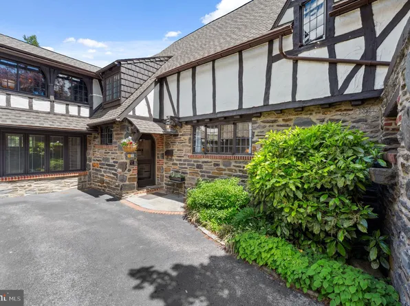 410 Arthurs Round Table, Wynnewood, PA 19096