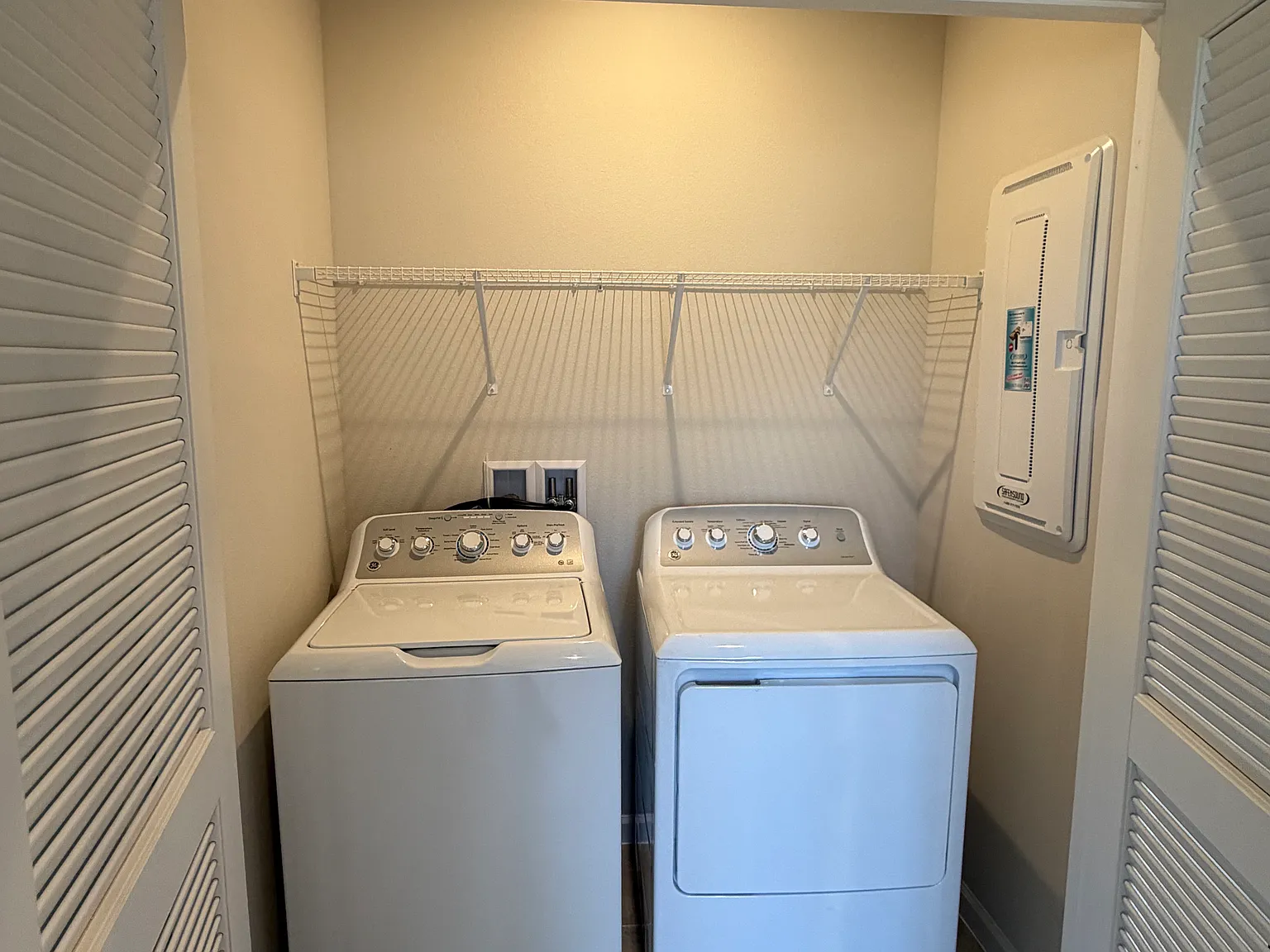 3 bed, 1313 sqft, $1,920 — Photo 4