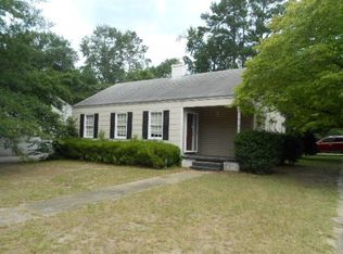 1401 Woodrow Ave, Dublin, GA 31021