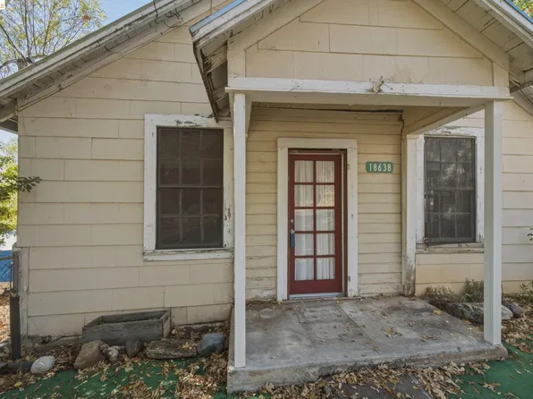 18638 Cedar St, Tuolumne, CA 95379