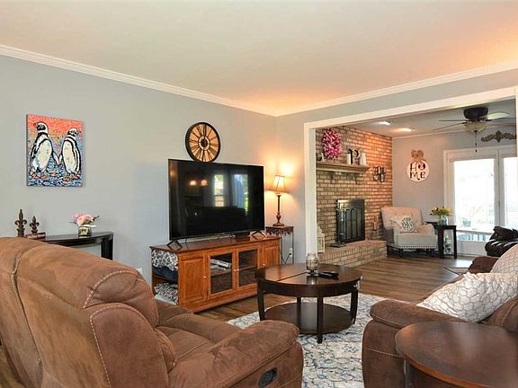 5th image of 905 Kingswood Dr