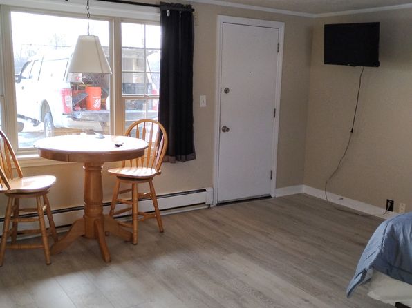 196 Searsport Ave #2