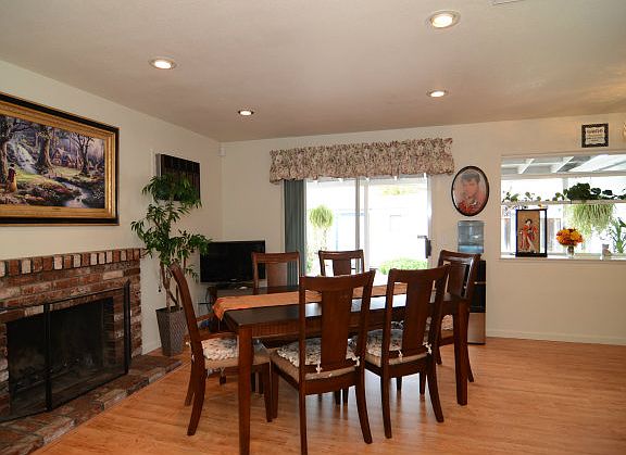 5th image of 5723 San Lorenzo Dr