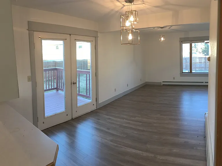 916 Montana St #918 — Photo 8