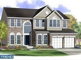 531 Glenwood Dr, Douglassville, PA 19518