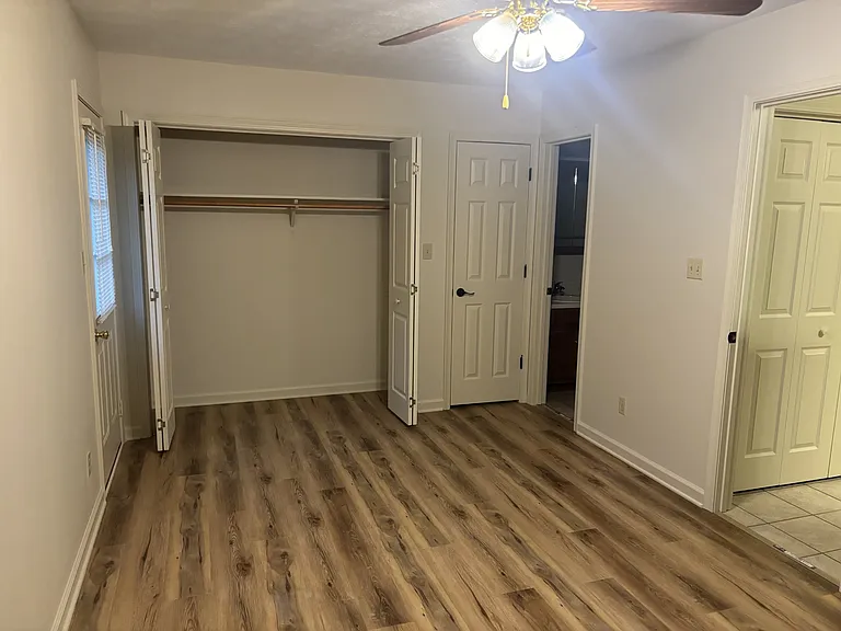 210 Theobald Ln #3 — Photo 6