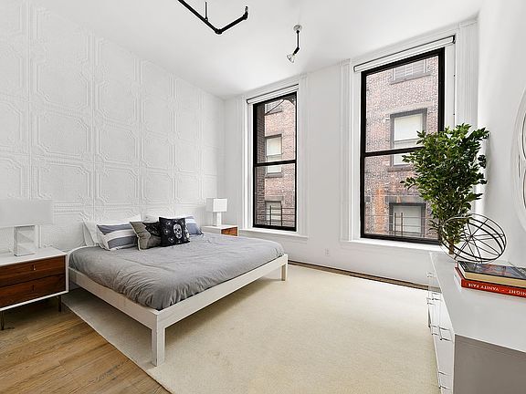 5th image of 39 White St Fl 3