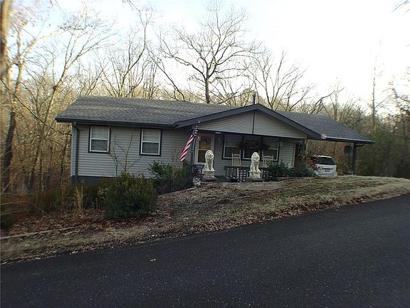5th image of 51 Tamworth Cir
