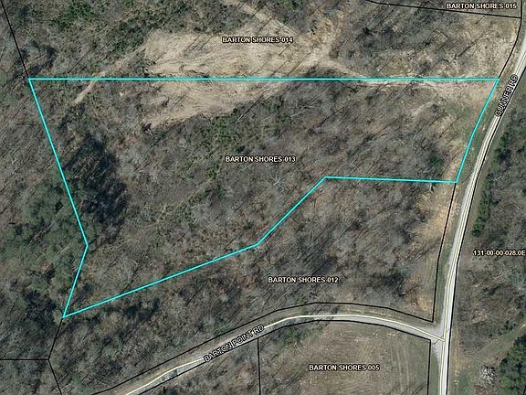 2nd image of 447 Gunner Rd