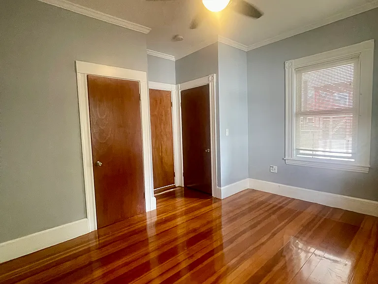289 Webster St #2 — Photo 8