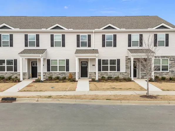 2023 Clock Rd, New Bern, NC 28562