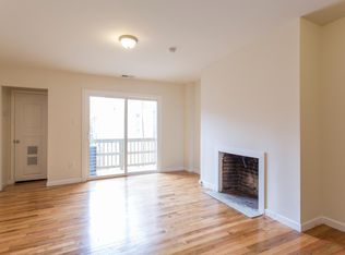 514 S 7th St #B, Philadelphia, PA 19147