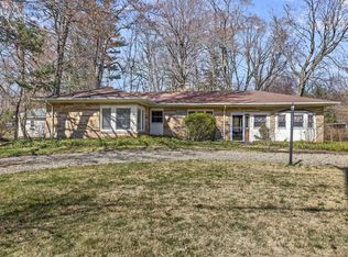 9963 Town Line Rd, Union Pier, MI 49129