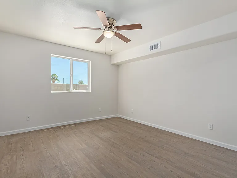 Myrtle Townhomes — Photo 16
