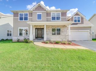 745 N Sleepy Hollow Ln, Romeoville, IL 60446