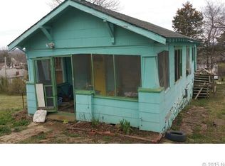803 Euclid Ave, Henryetta, OK 74437