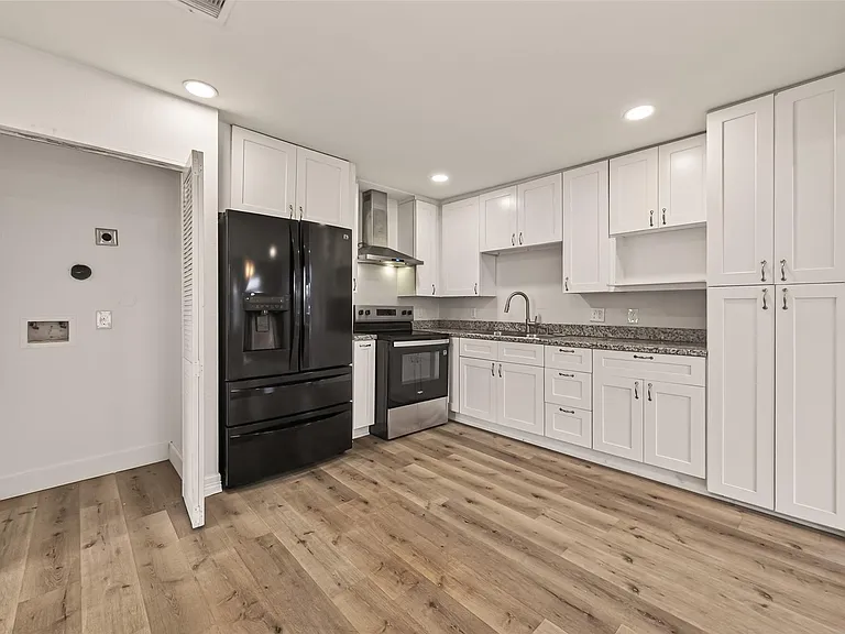 7436 Abilene St — Photo 11