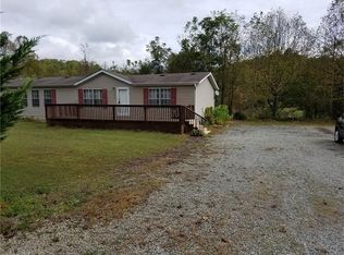 6490 Willow Rd, Hendersonville, NC 28739