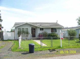 328 E D St, Deer Park, WA 99006