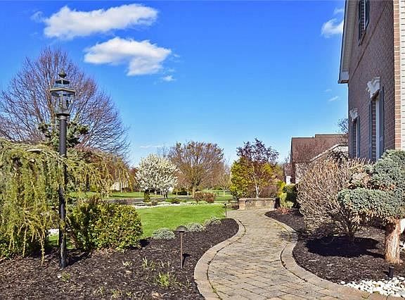 3rd image of 4320 Anthony Dr